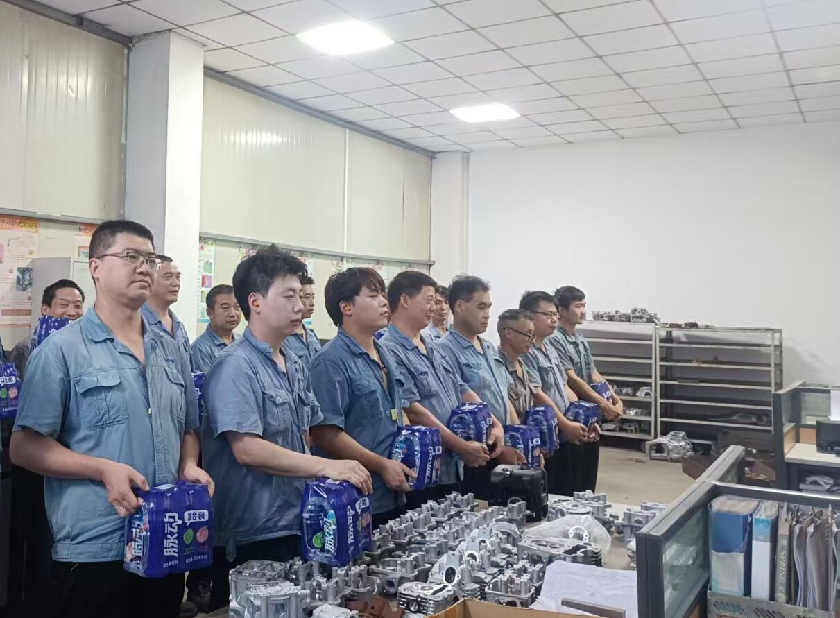 戰(zhàn)高溫、保生產(chǎn)、送清涼